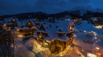 sun and snow resorts lipki park