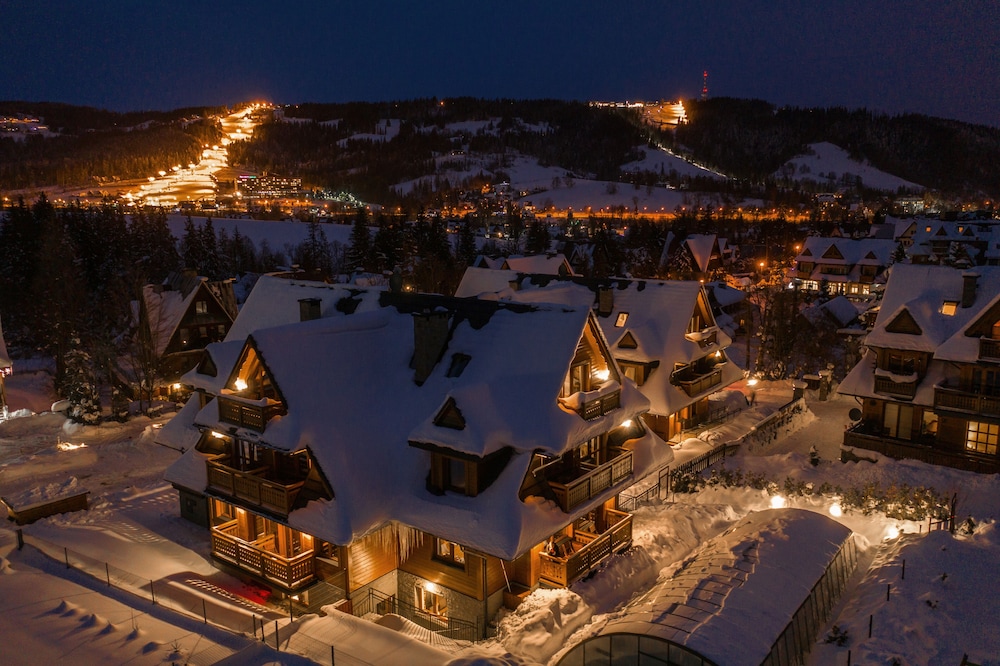 sun and snow resorts lipki park