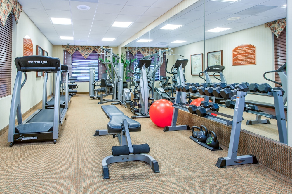 holiday inn express and suites bloomington by ihg