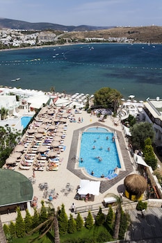 royal asarlik beach hotel and spa all inclusive