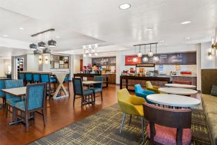 hampton inn and suites lathrop