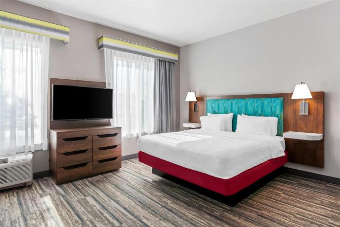 hampton inn and suites lathrop