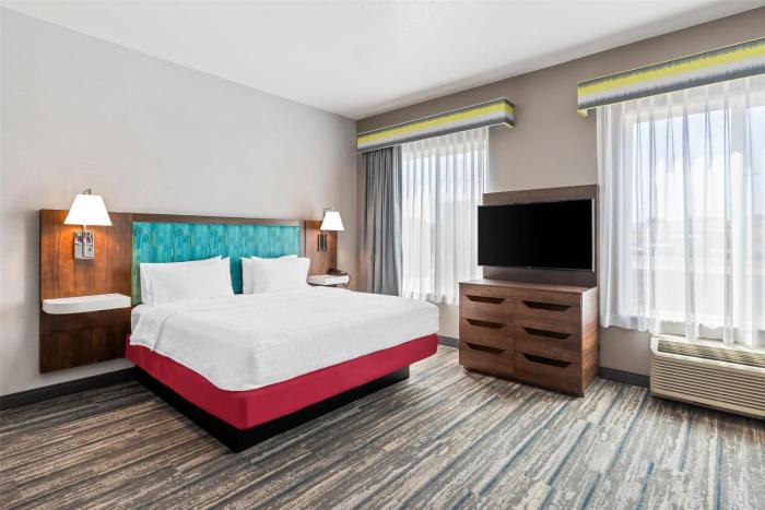 hampton inn and suites lathrop