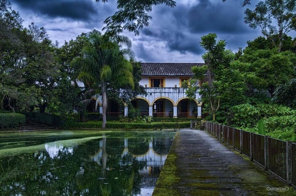 colombe hotel boutique