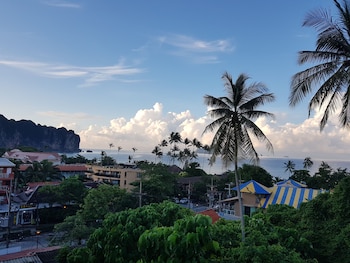 aonang inn
