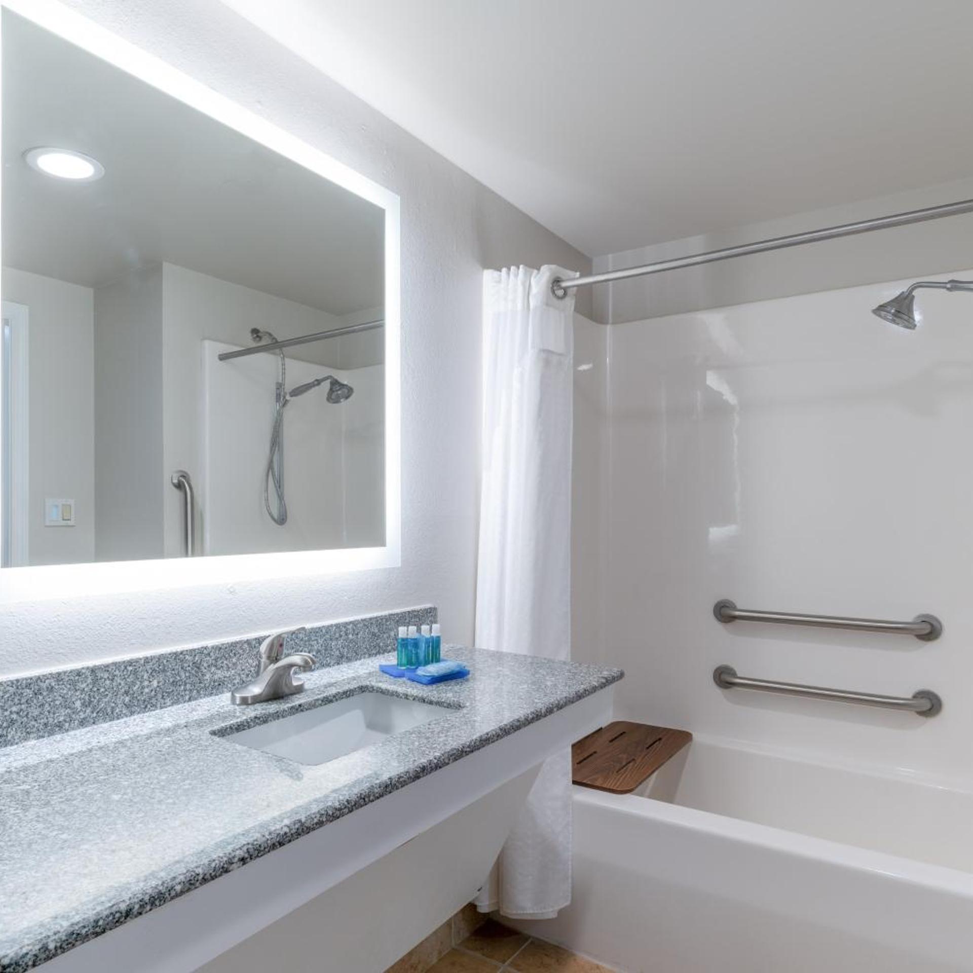 holiday inn express prince frederick by ihg