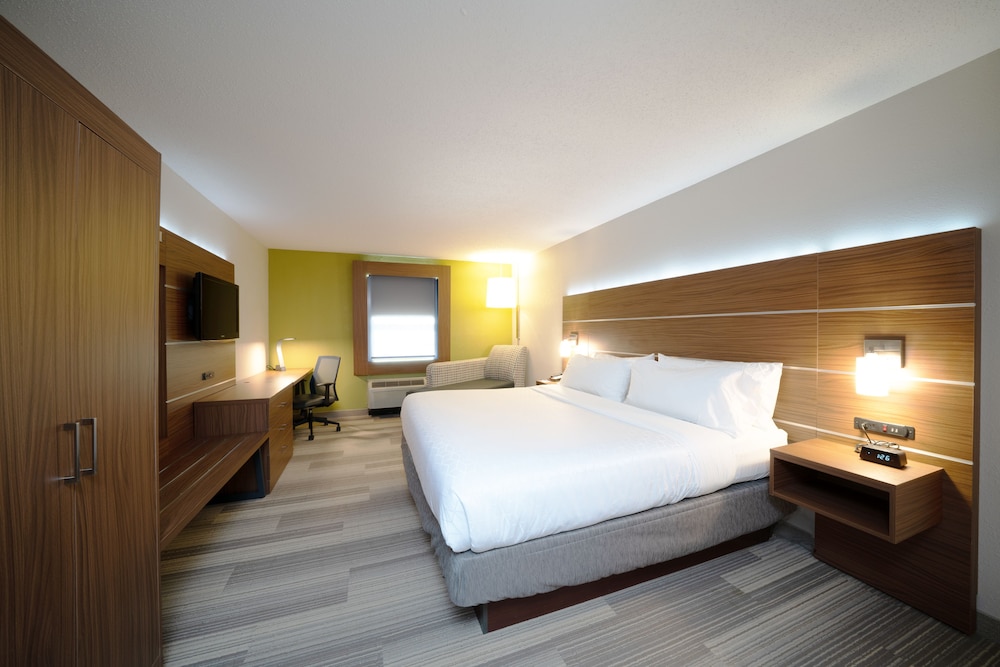 holiday inn express prince frederick by ihg