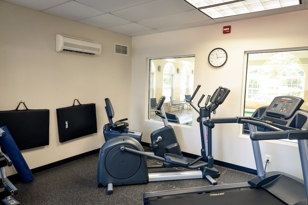 holiday inn express prince frederick by ihg