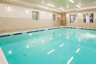 holiday inn express prince frederick by ihg
