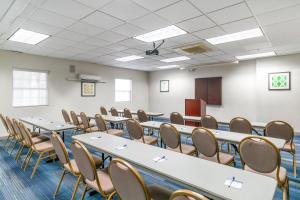 holiday inn express prince frederick by ihg