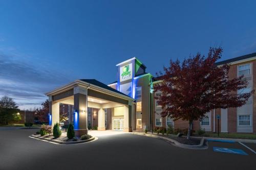 holiday inn express prince frederick by ihg