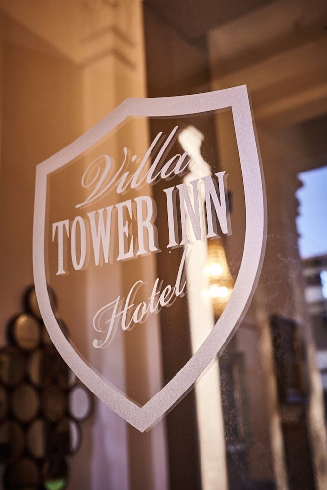 villa tower inn