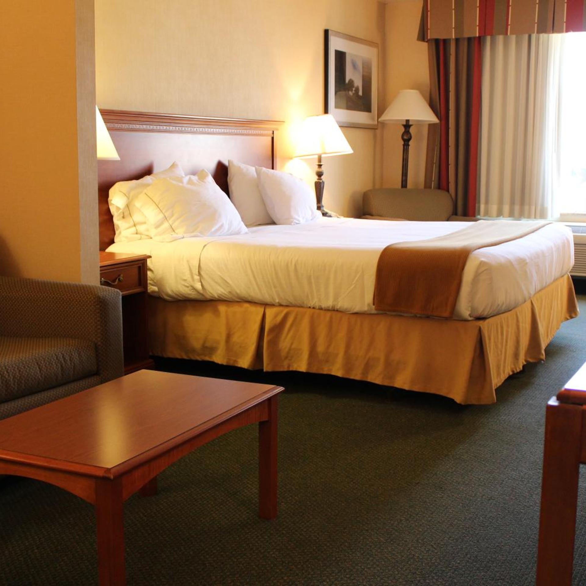 holiday inn express hotel and suites tehachapi by ihg