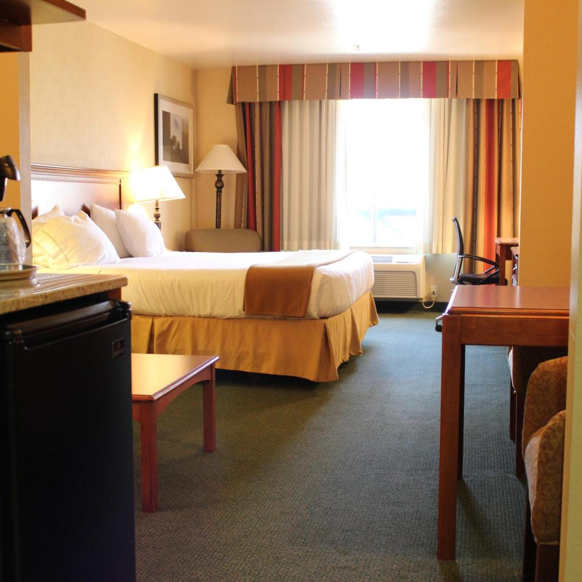 holiday inn express hotel and suites tehachapi by ihg