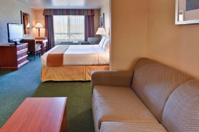 holiday inn express hotel and suites tehachapi by ihg