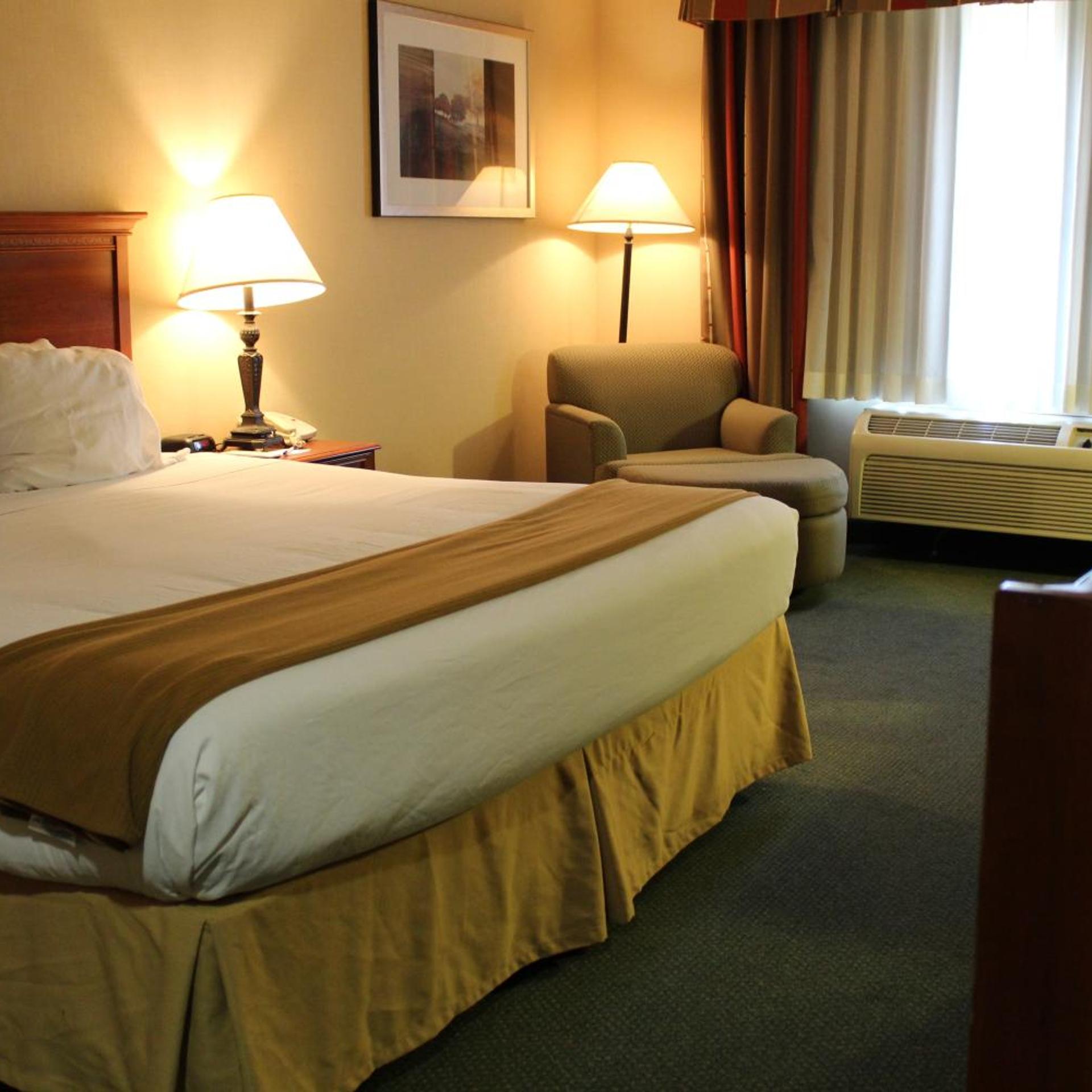 holiday inn express hotel and suites tehachapi by ihg