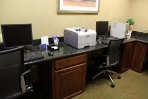 holiday inn express hotel and suites tehachapi by ihg