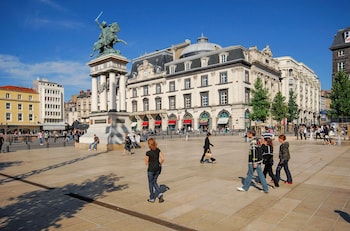 premiere classe clermont ferrand nord