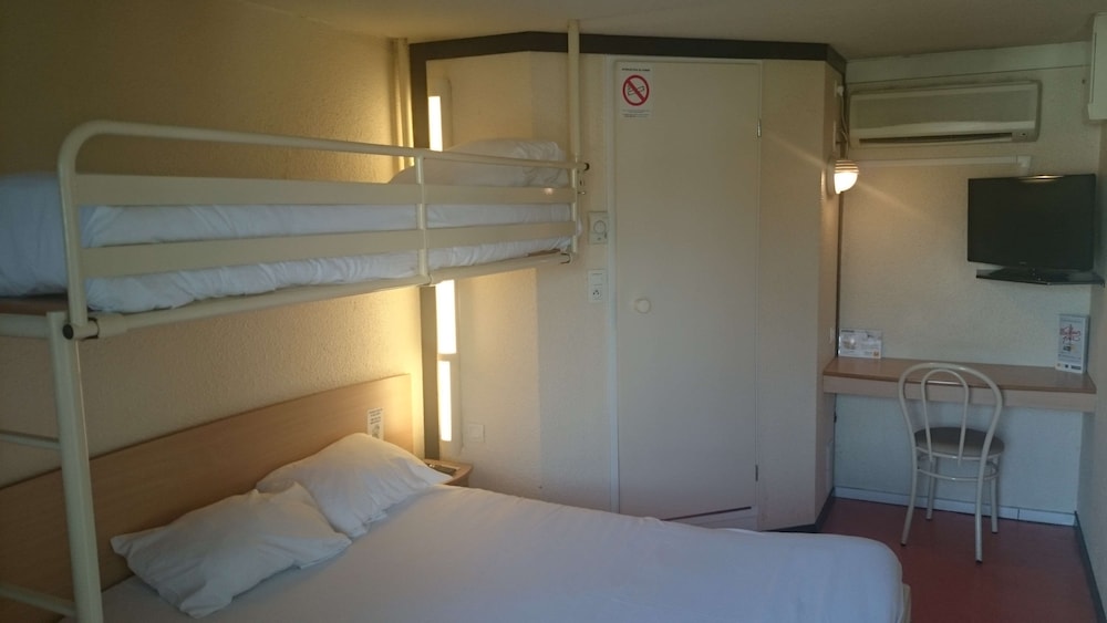 premiere classe clermont ferrand nord