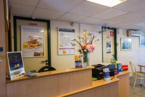 Premiere Classe Clermont Ferrand Nord,Auvergne-Rhône-Alpes>>Clermont-Ferrand,1 star