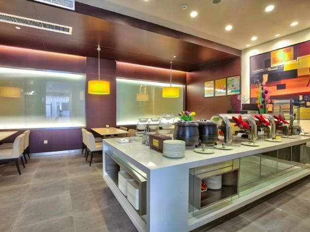 jinjiang inn style xiangshan bus station