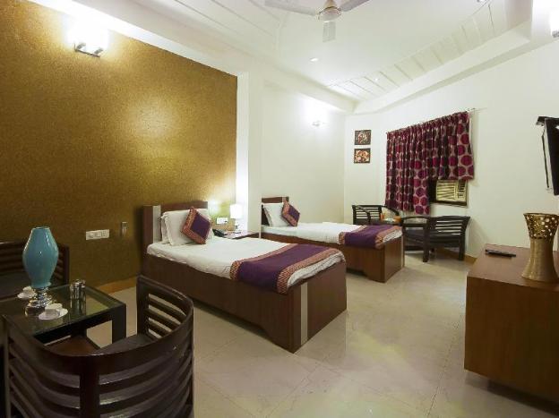 hotel delhi 37
