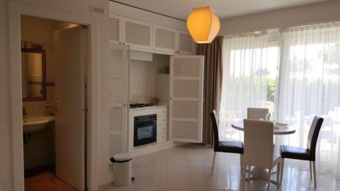 villa oasis residence