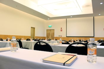 fiesta inn chetumal hotel