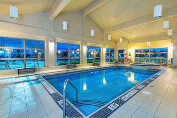 quality inn and suites petawawa