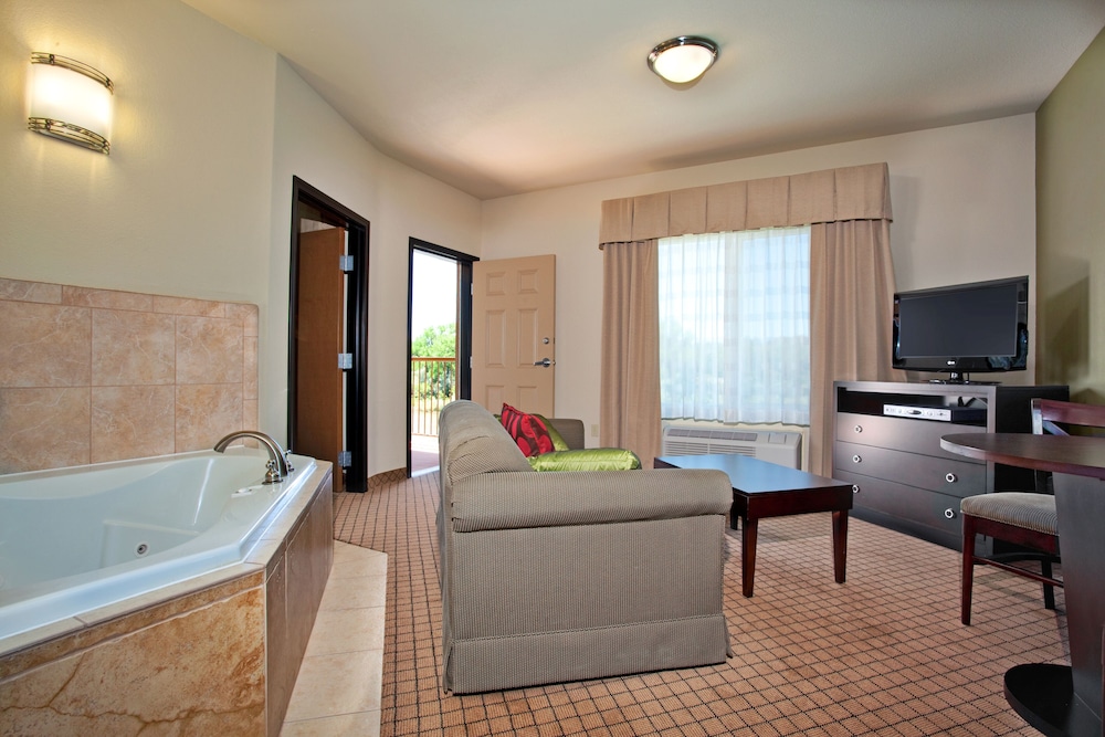holiday inn express and suites silt rifle by ihg