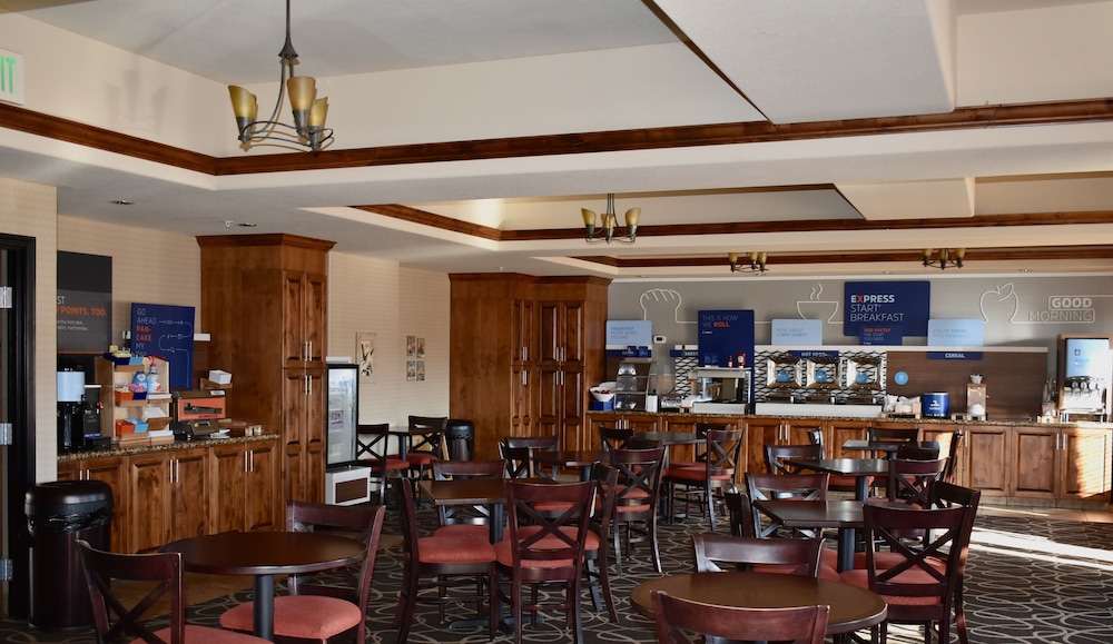 holiday inn express and suites silt rifle by ihg