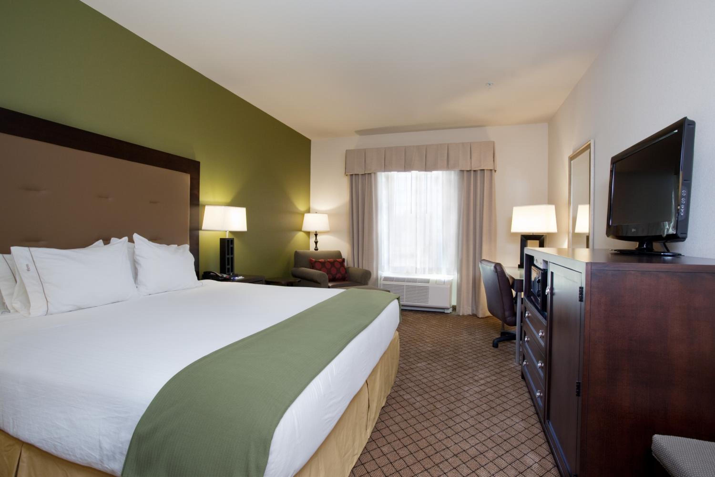 holiday inn express and suites silt rifle by ihg