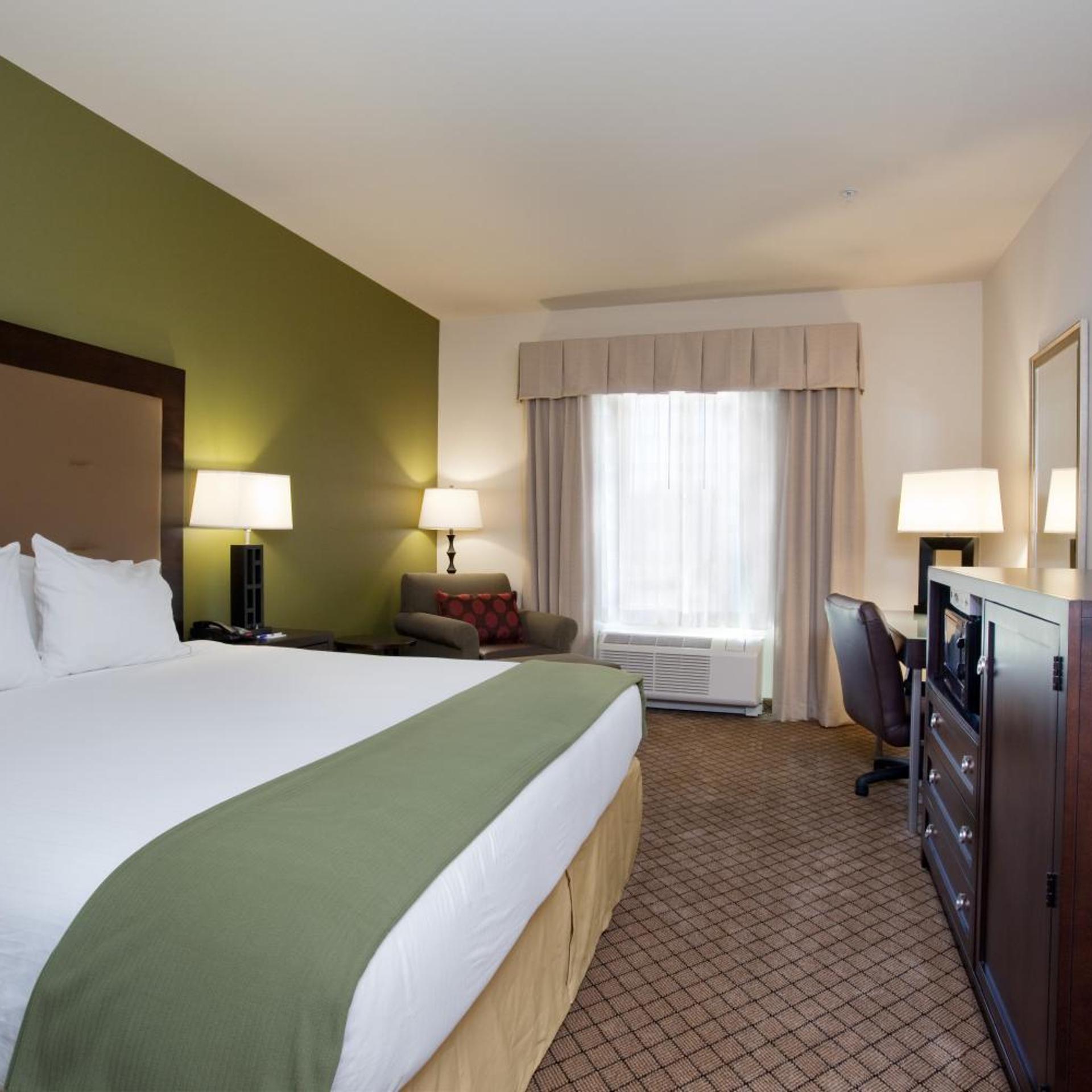holiday inn express and suites silt rifle by ihg