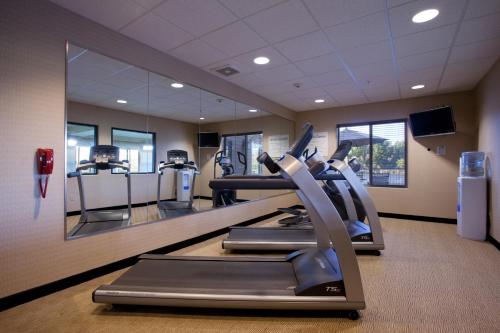 holiday inn express and suites silt rifle by ihg