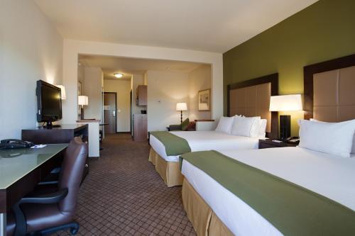 holiday inn express and suites silt rifle by ihg