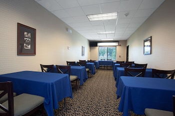Holiday Inn Express & Suites Silt-Rifle By Ihg,Glenwood Springs>>Colorado,3 star
