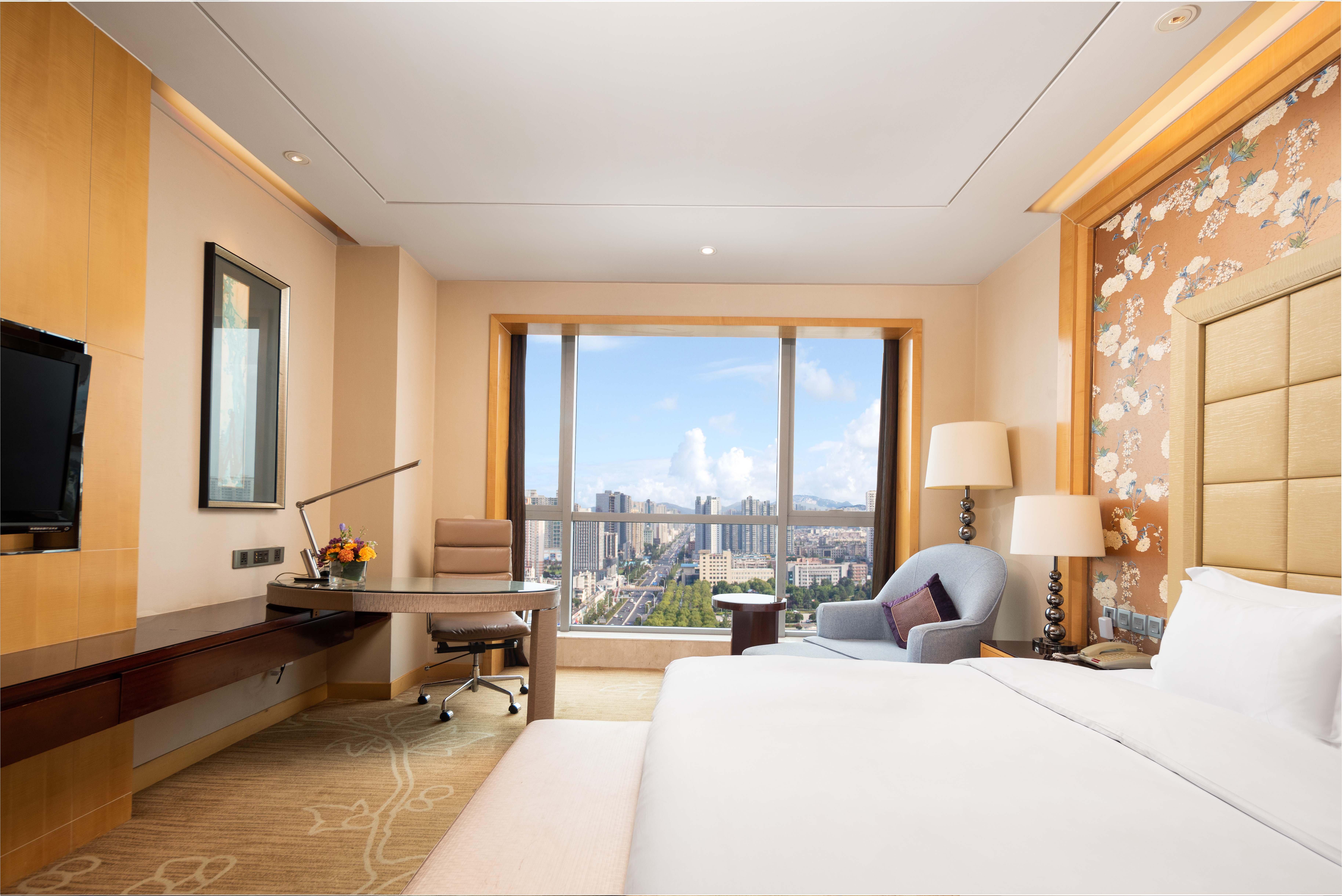 crowne plaza xiangyang by ihg