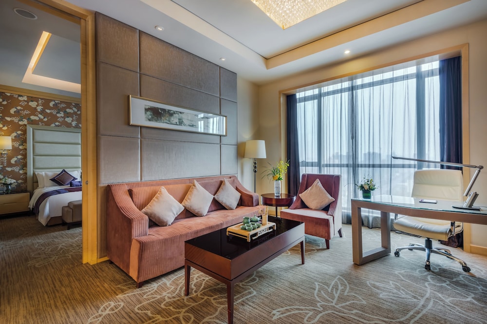 crowne plaza xiangyang by ihg