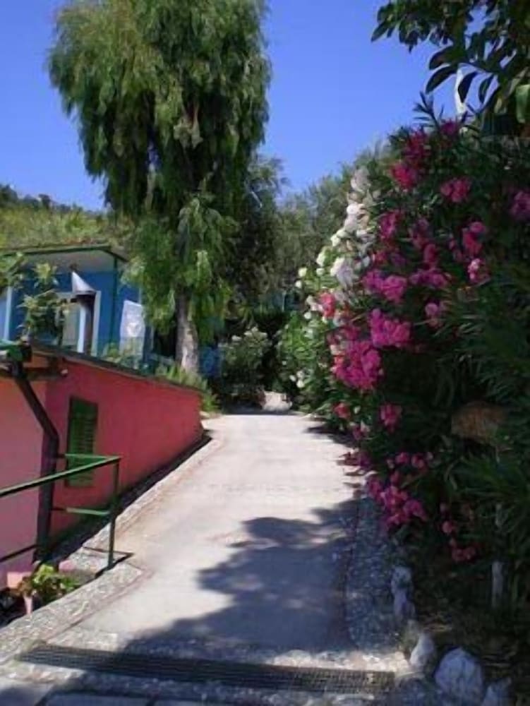 villaggio residence nettuno