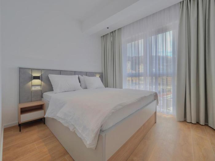 sea point becici apartment