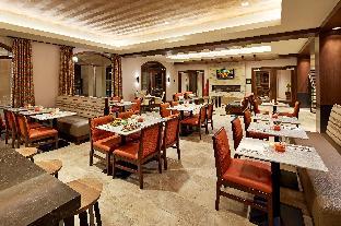 americas best value padre trail inn