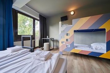 aando hamburg reeperbahn hostel