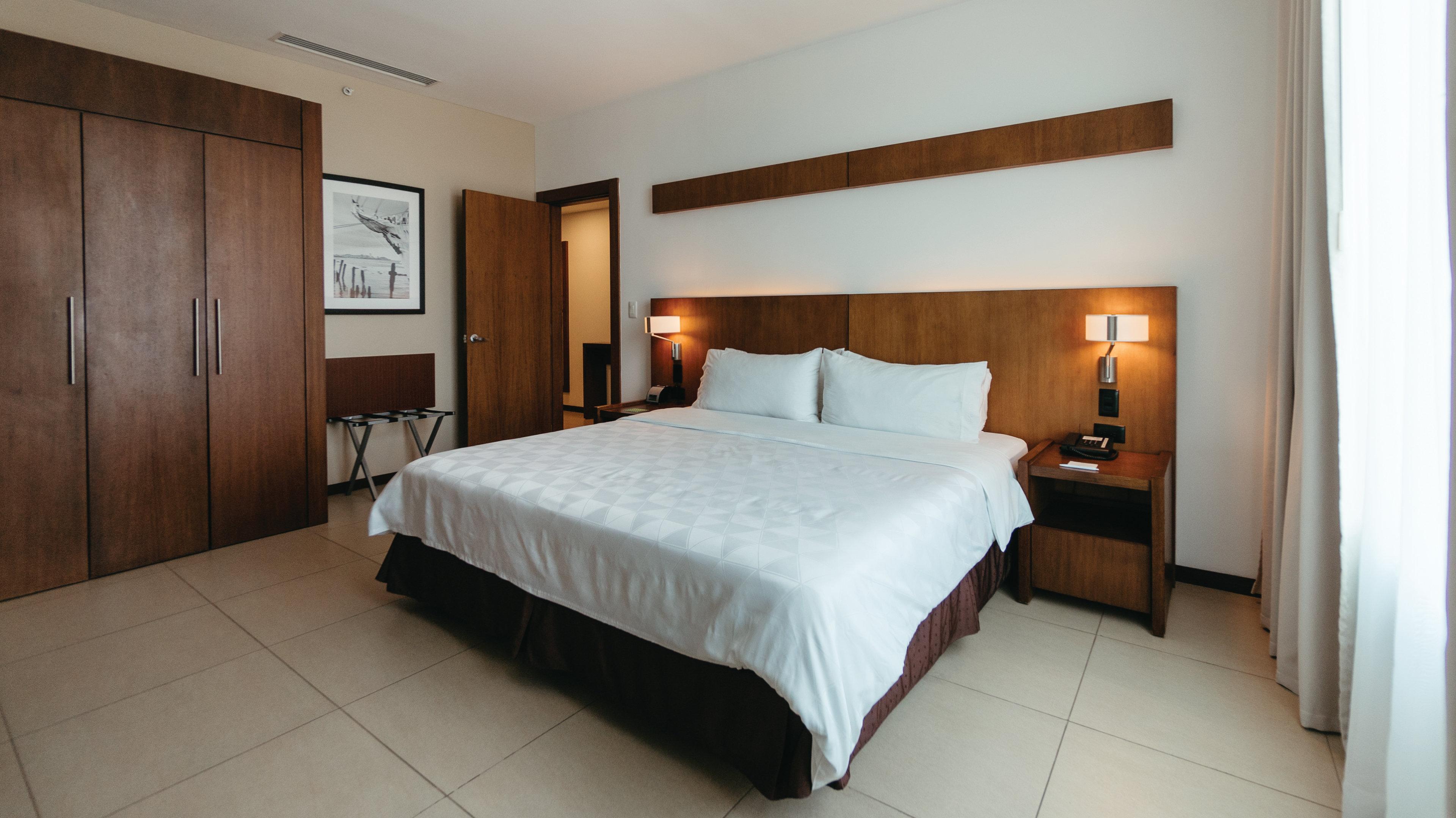 holiday inn guayaquil airport