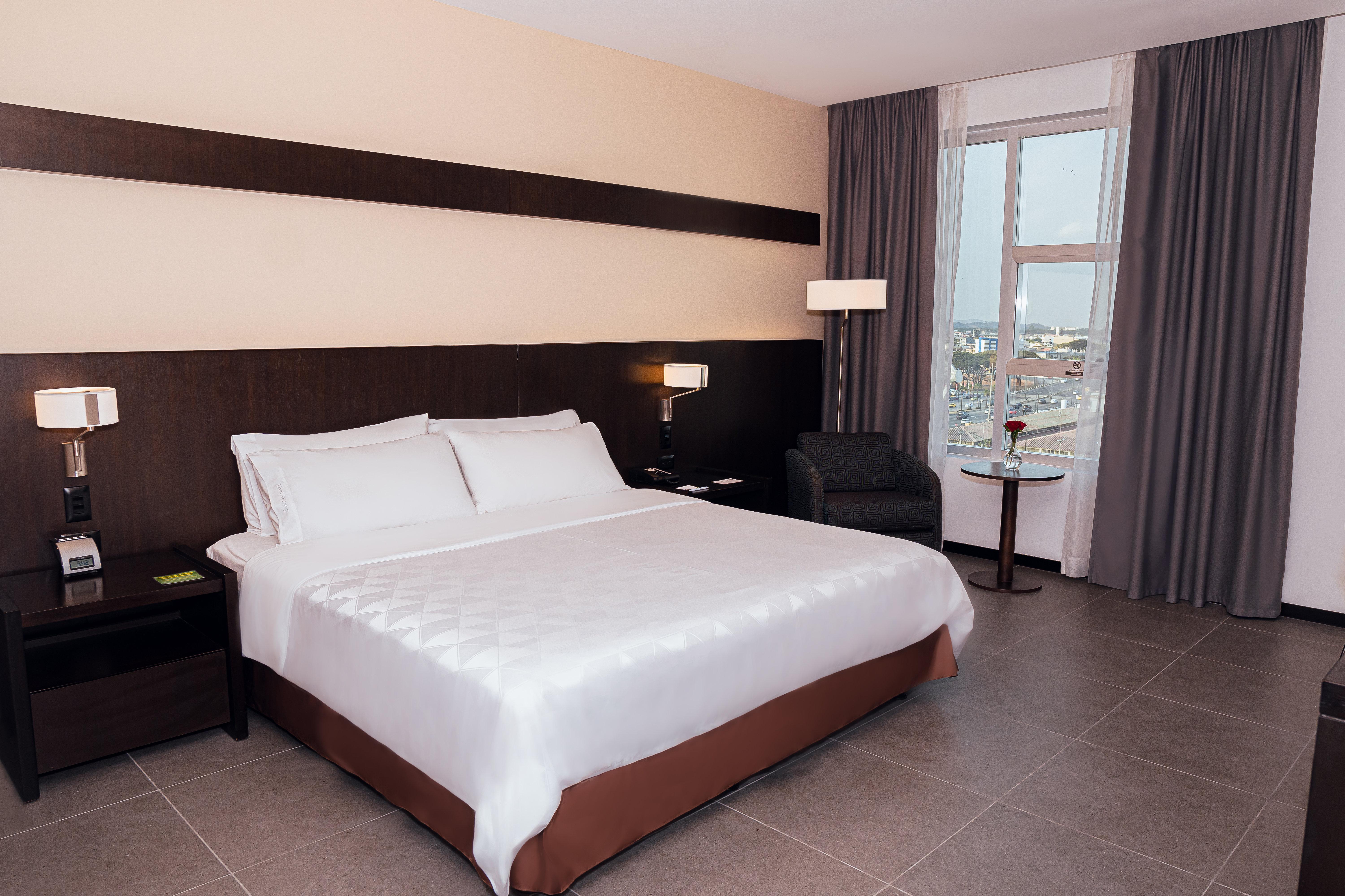 holiday inn guayaquil airport