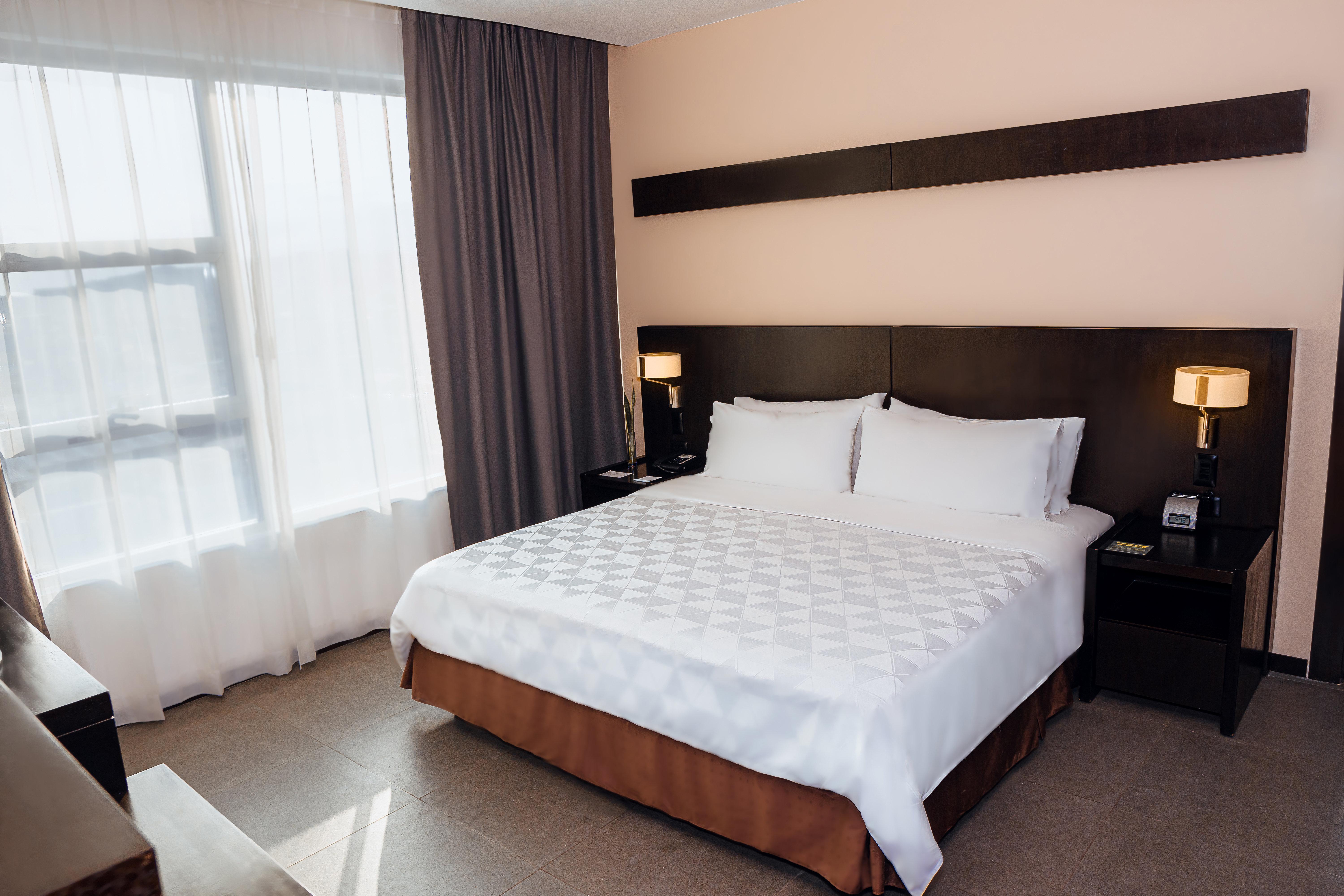 holiday inn guayaquil airport