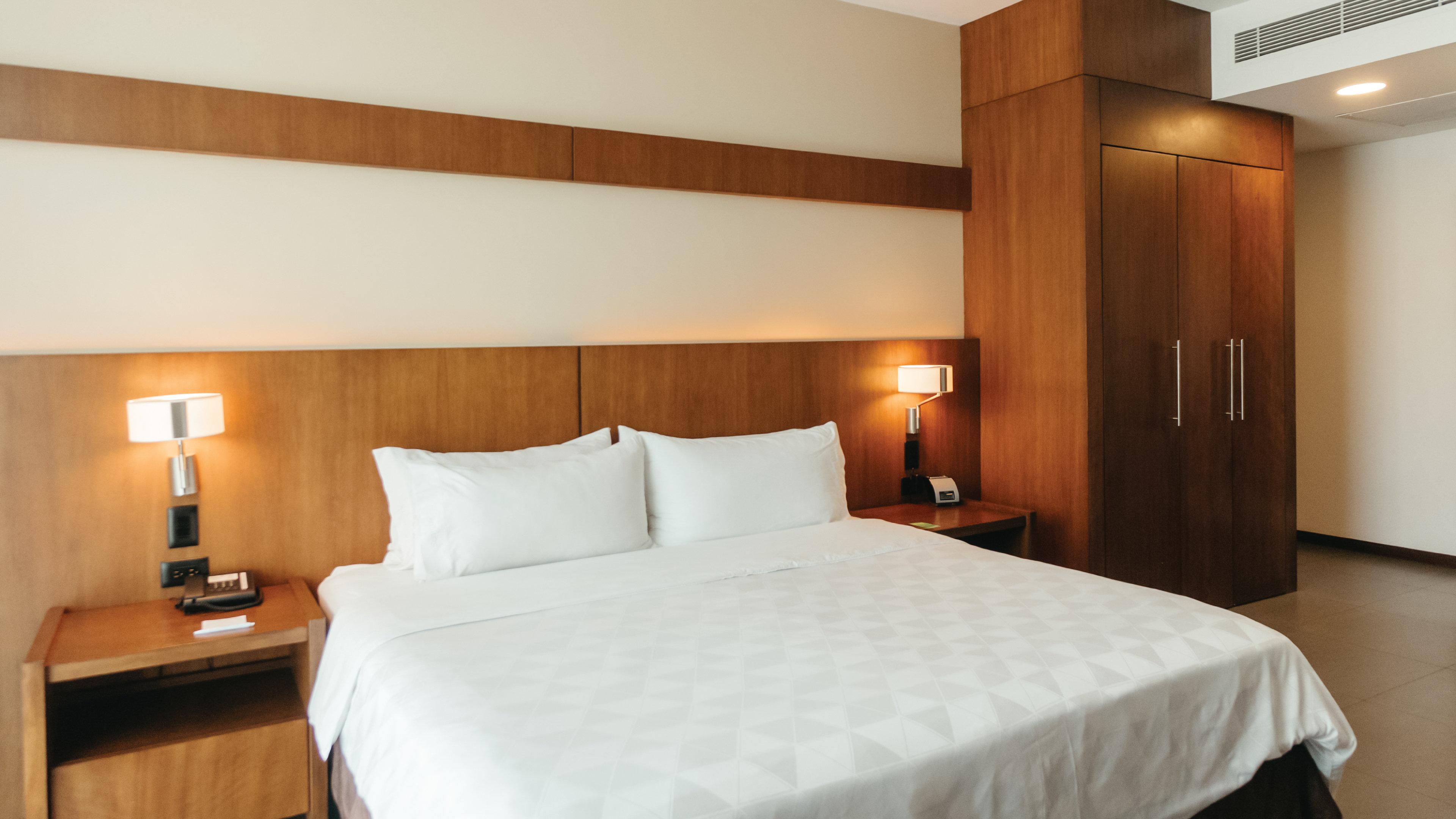 holiday inn guayaquil airport
