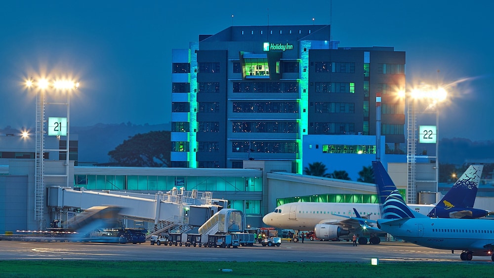 holiday inn guayaquil airport