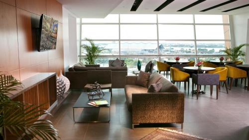 holiday inn guayaquil airport