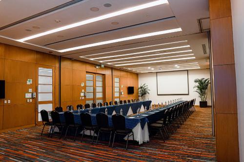 holiday inn guayaquil airport