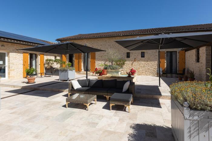 hotel l oustal